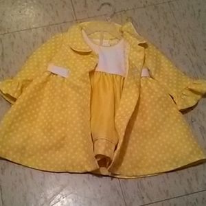 Size 12m Bonnie baby 2 piece yellowpolka dot dress